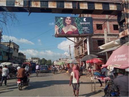 main-road-infront-of-indian-oil-dipo
