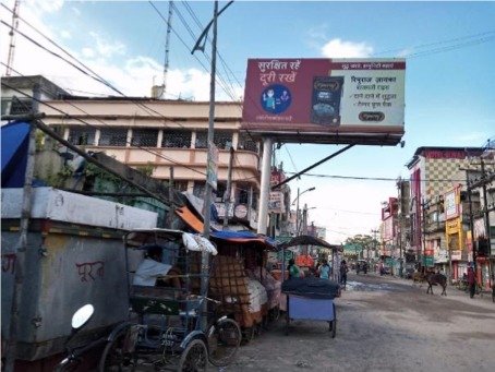 near-bank-road